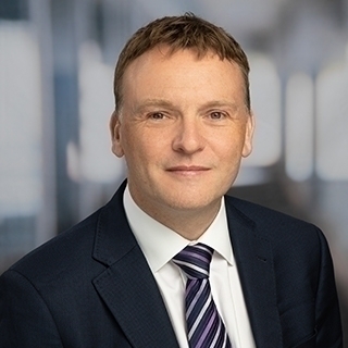 Headshot of Alan Groves