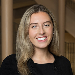 Headshot of Caroline Rubino.
