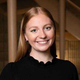 Headshot of Chloe Jones.
