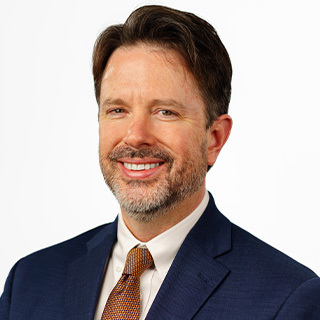 Headshot of Jeffrey Titus