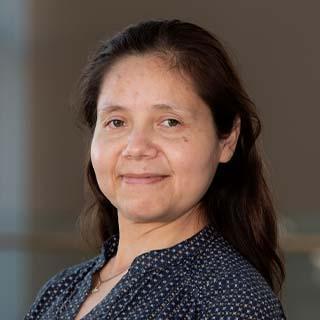 Headshot of Karla Robles-Lopez.