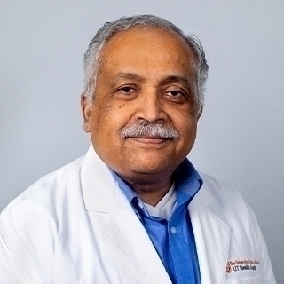 Headshot of Veda Vedanarayanan.