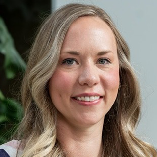 Headshot of Ali Haselhorst