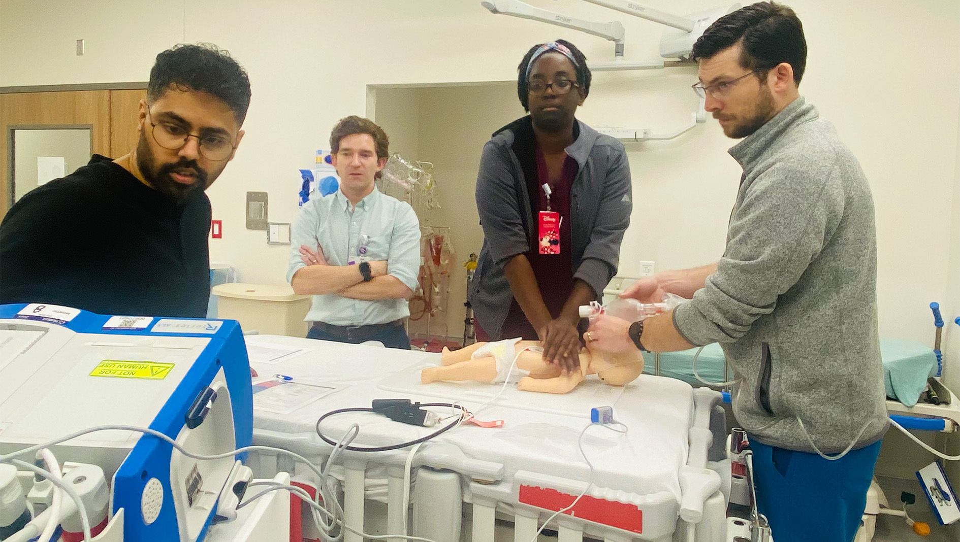 Trainees within the Neonatal-Perinatal Medicine Fellowship participate in a CPR simulation.