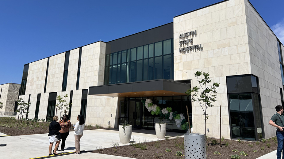 Exterior of new Austin State Hospital building