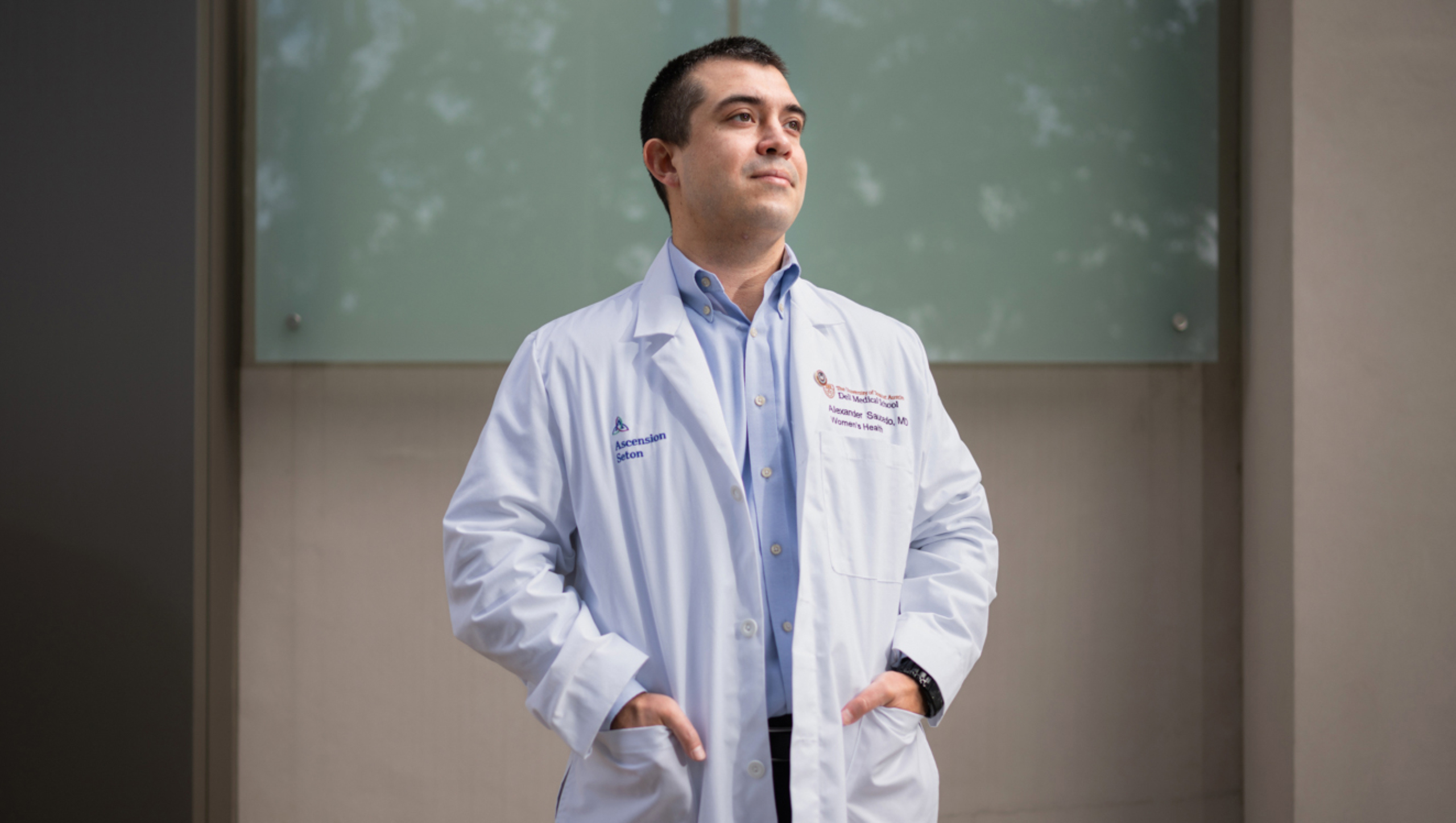 Portrait of Alex Saucedo.