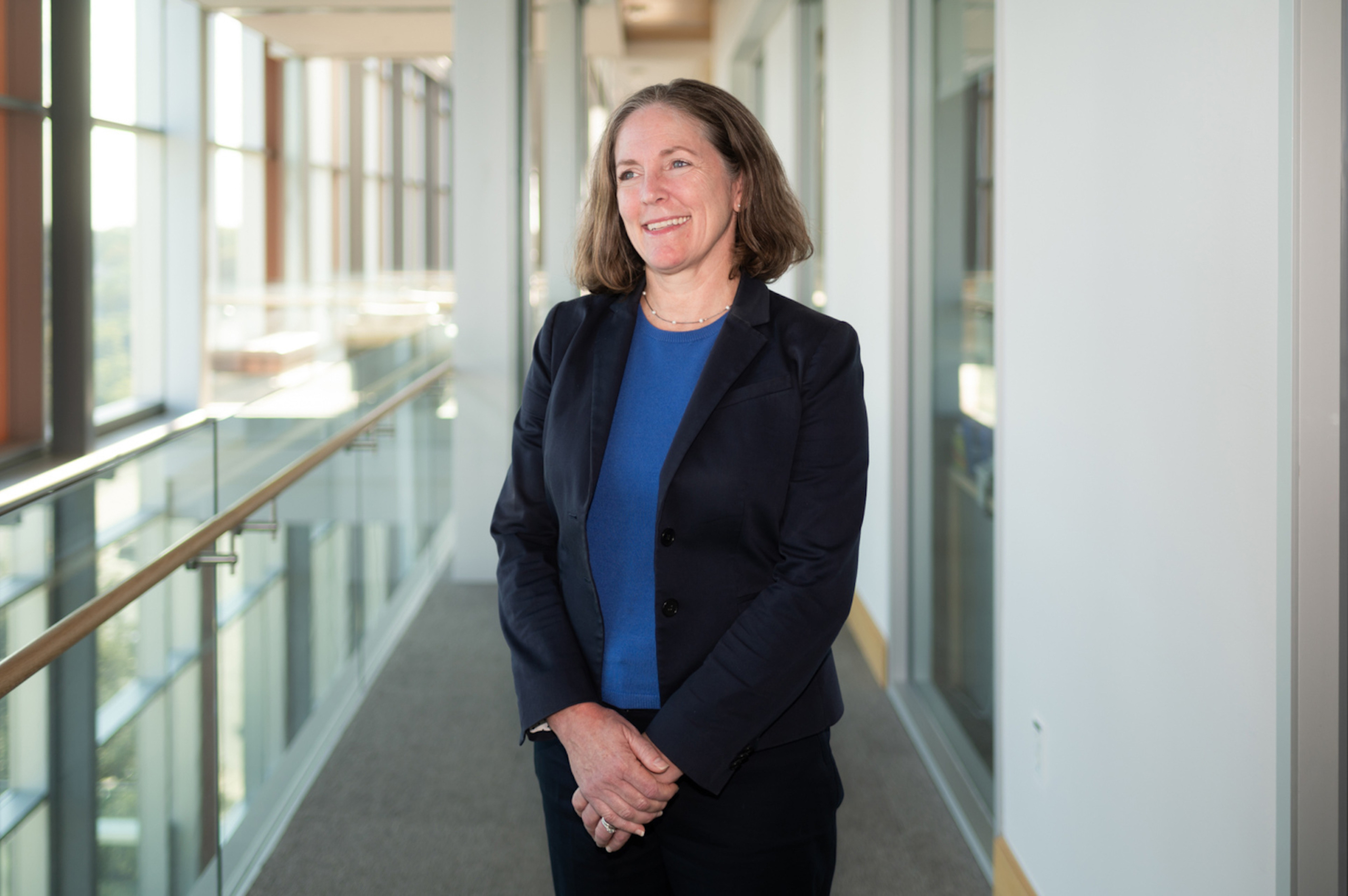 Portrait of Lisa Kirsch